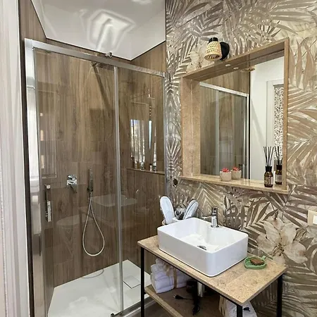 Flower Couette-café 4*